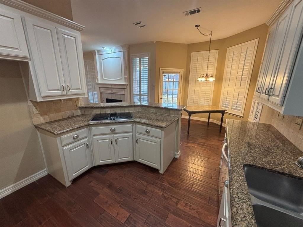 3917 Overlake Dr - Photo 6 of 25