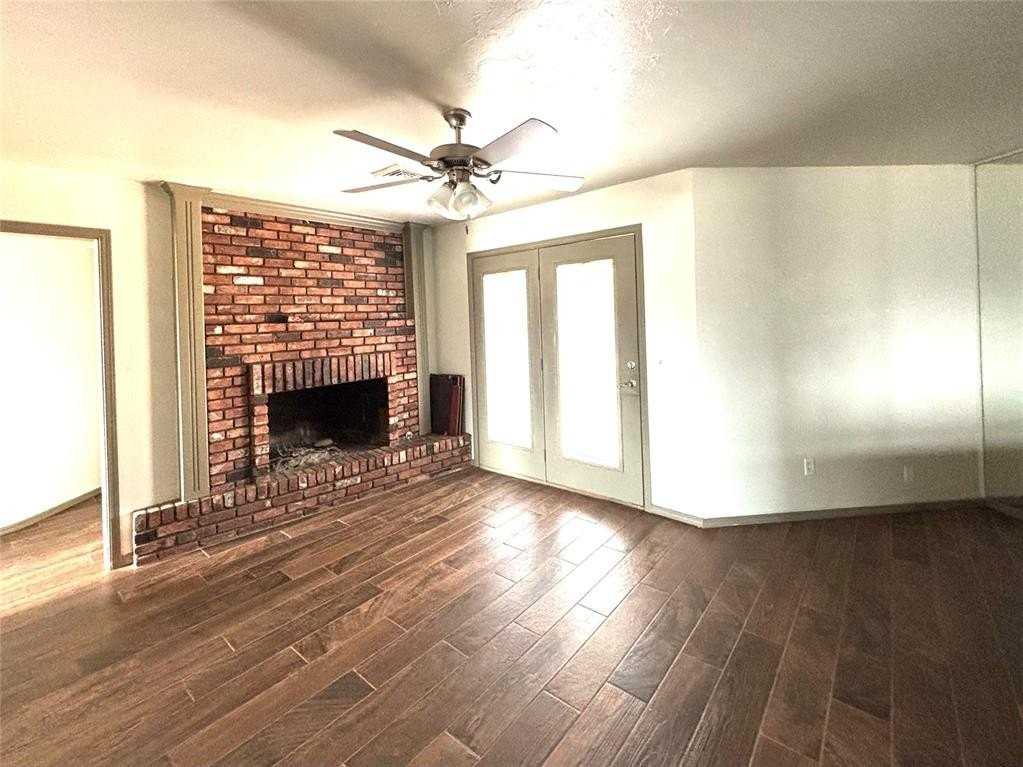 3301 Nw 64th St - Photo 2 of 12