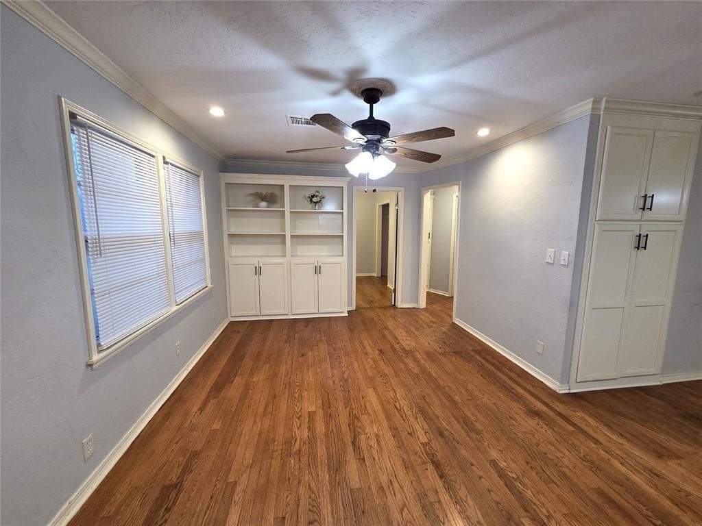 4701 N Independence Ave - Photo 3 of 24