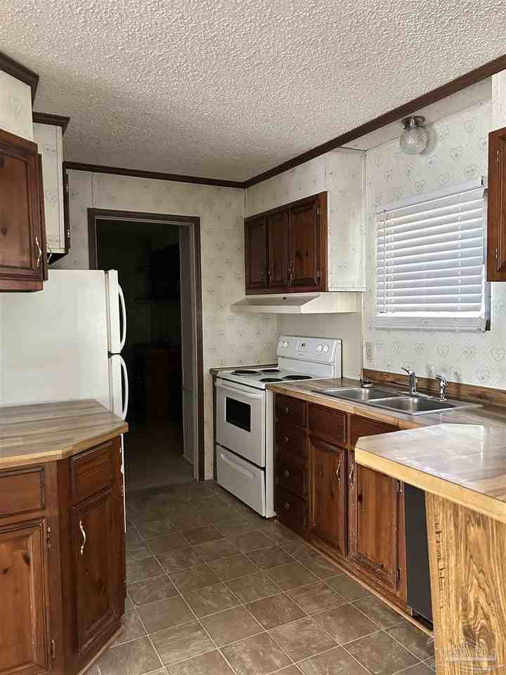 4008 Scottsdale Ave - Photo 5 of 19