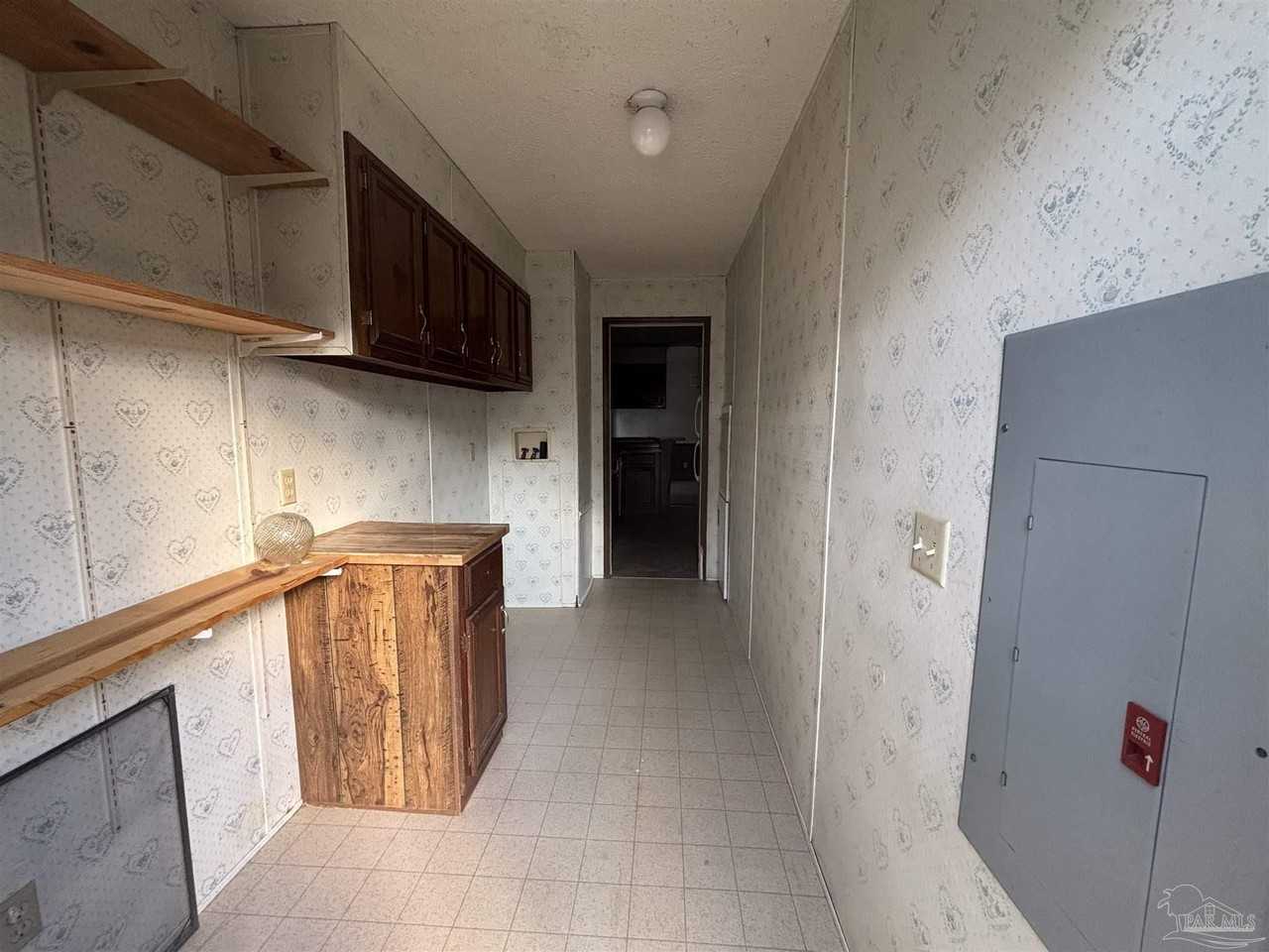 4008 Scottsdale Ave - Photo 7 of 19