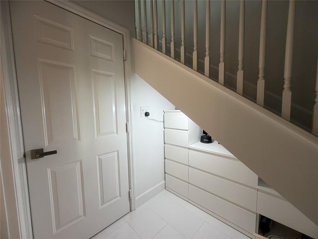 326 Moorings Dr - Photo 4 of 45