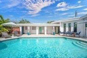 featured image of 226 Corsair Ave