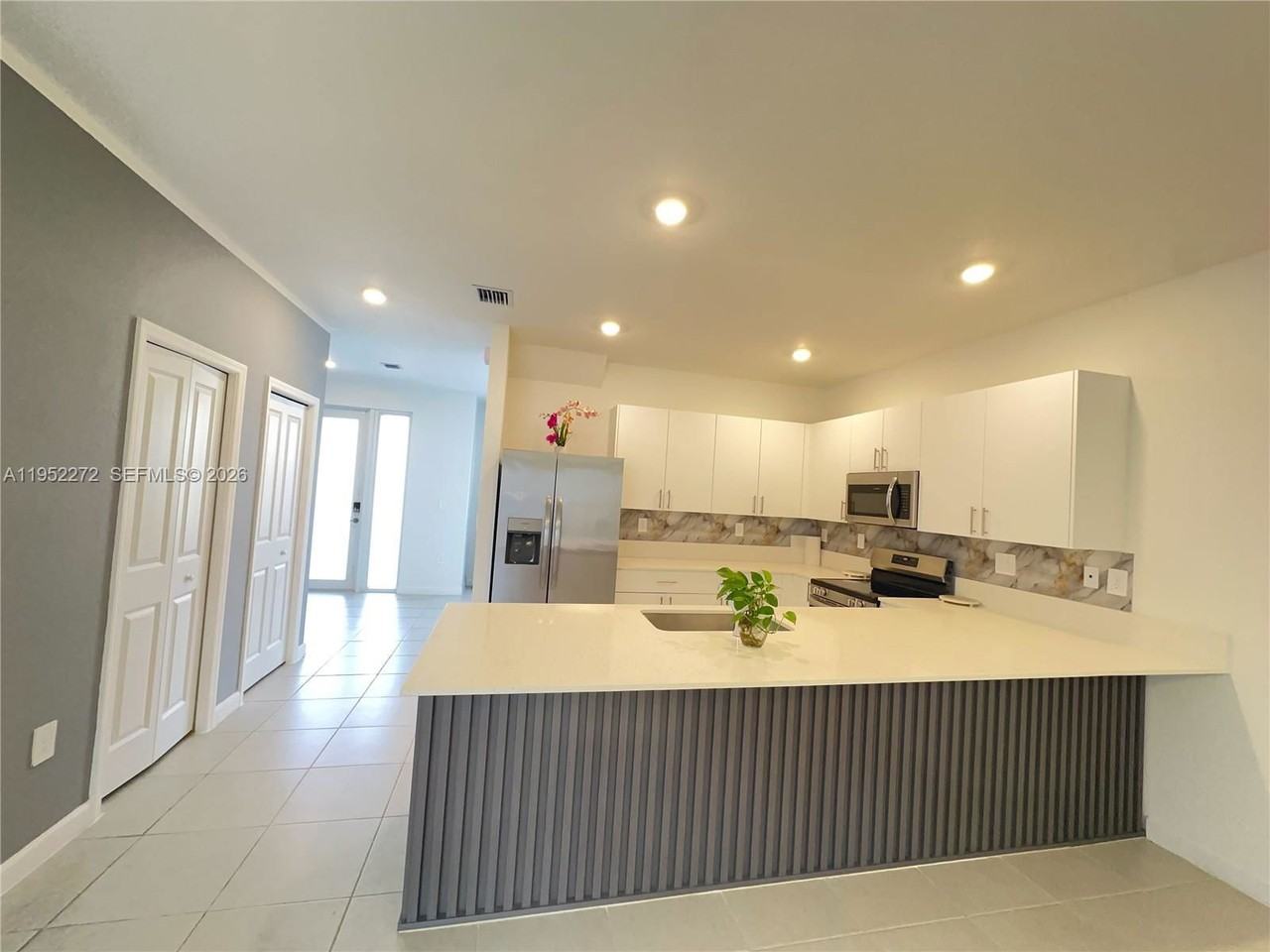 Sw 243rd St - Photo 3 of 8