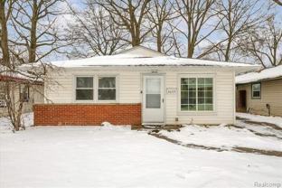 26435 Tawas St - Photo 1 of 1