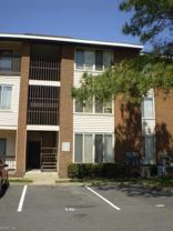 8 Pacific Dr - Photo 1 of 1