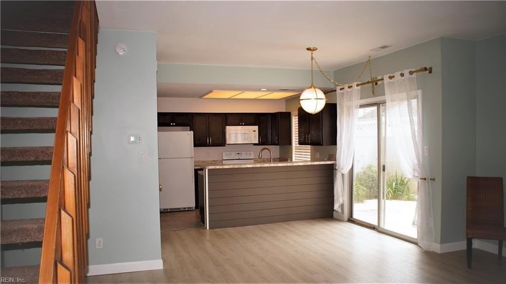 3661 Essex Pond Quay - Photo 3 of 19