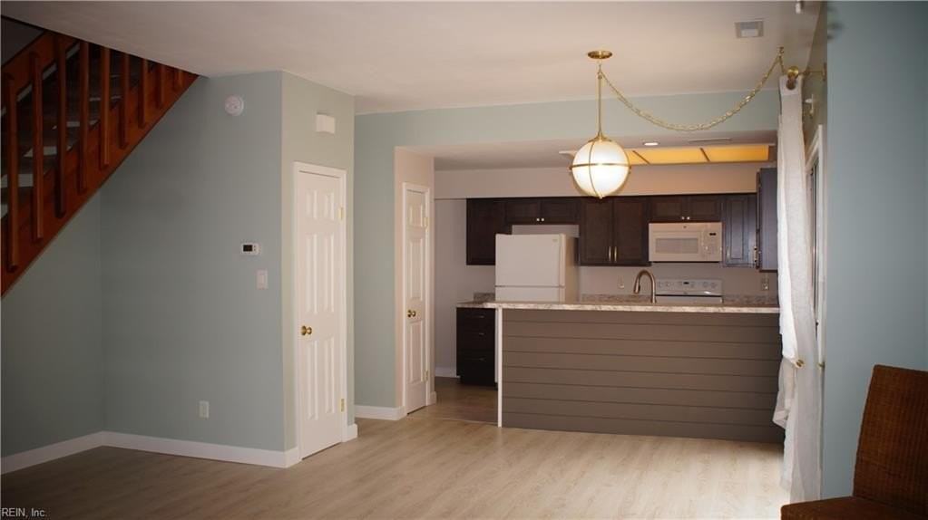 3661 Essex Pond Quay - Photo 4 of 19