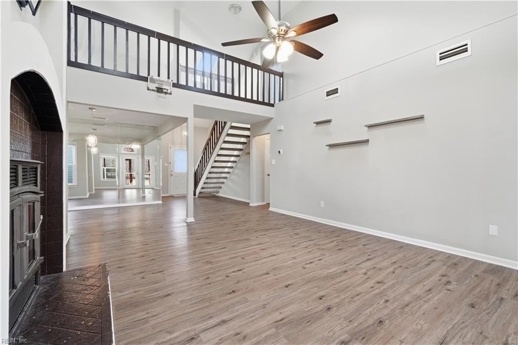 1329 Thamesford Dr - Photo 7 of 38