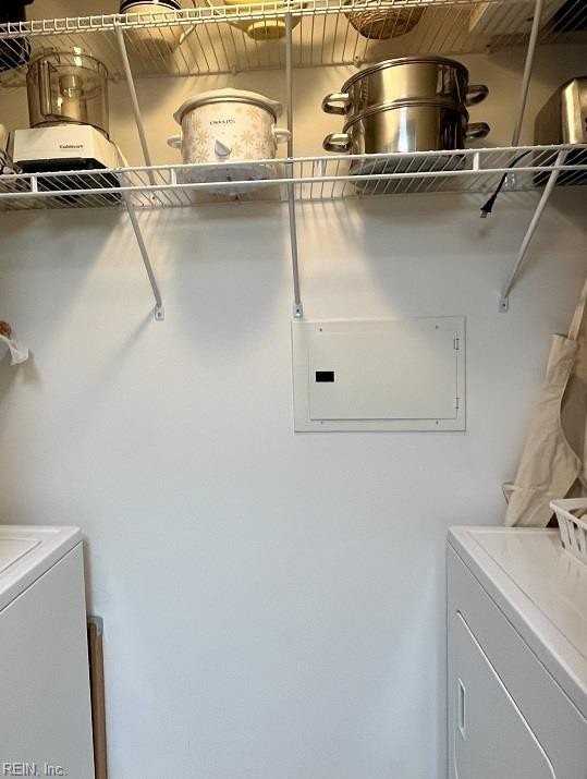 203 Bristol Cmn - Photo 7 of 12