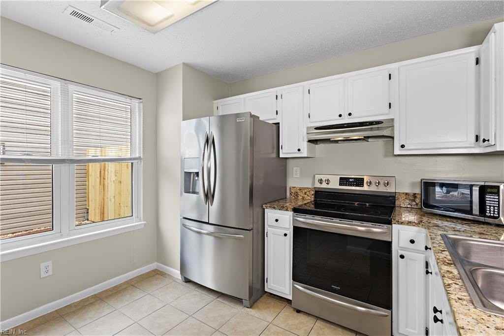 724 Chaseway St - Photo 6 of 21