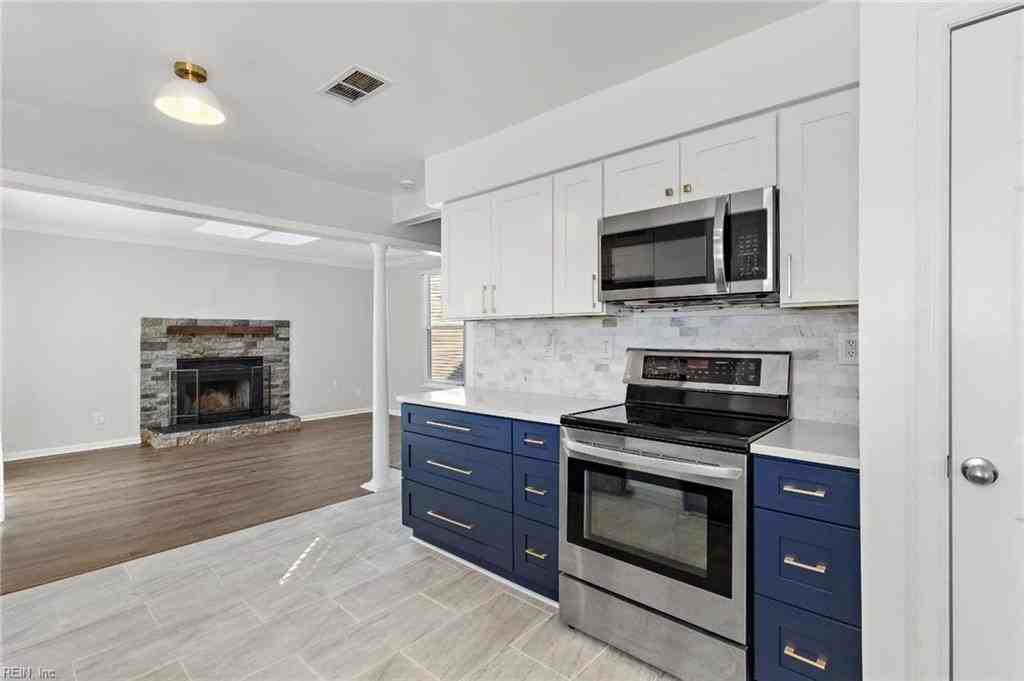 4072 Peridot Dr - Photo 5 of 11