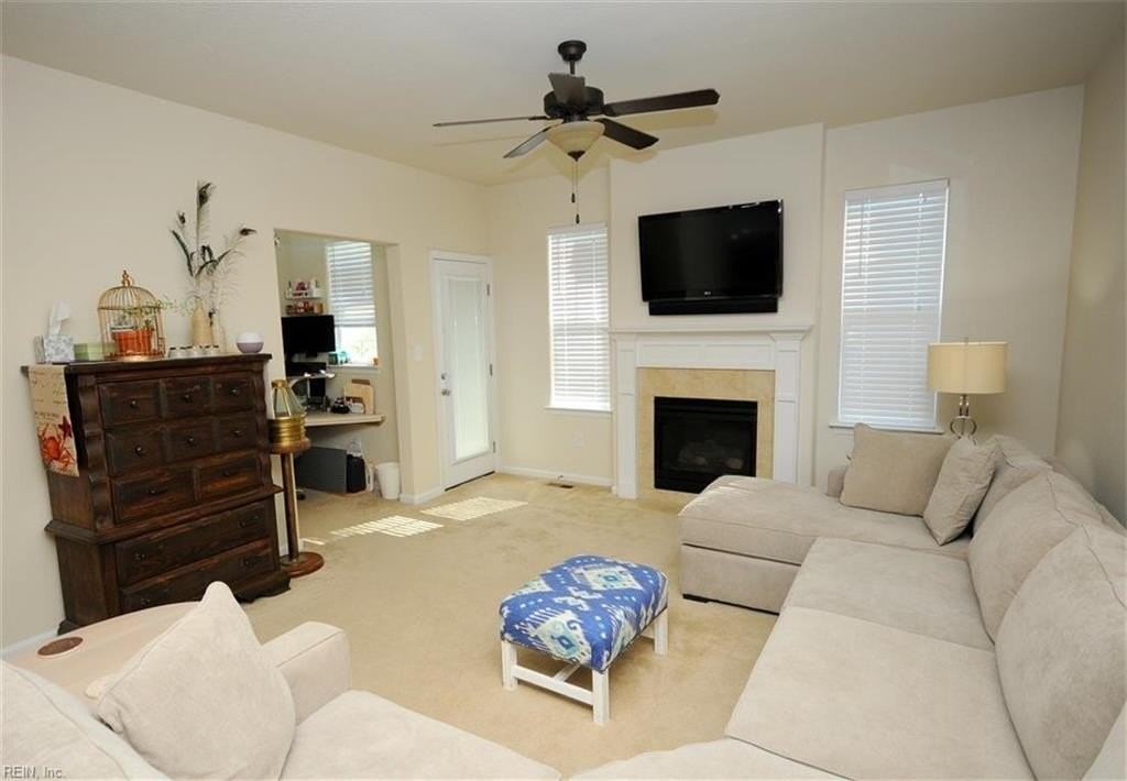 620 Foster Ln - Photo 5 of 40