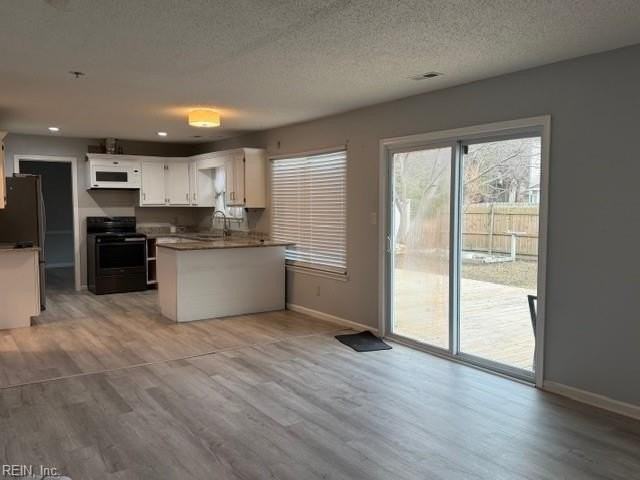 456 Waverly Pl - Photo 7 of 46