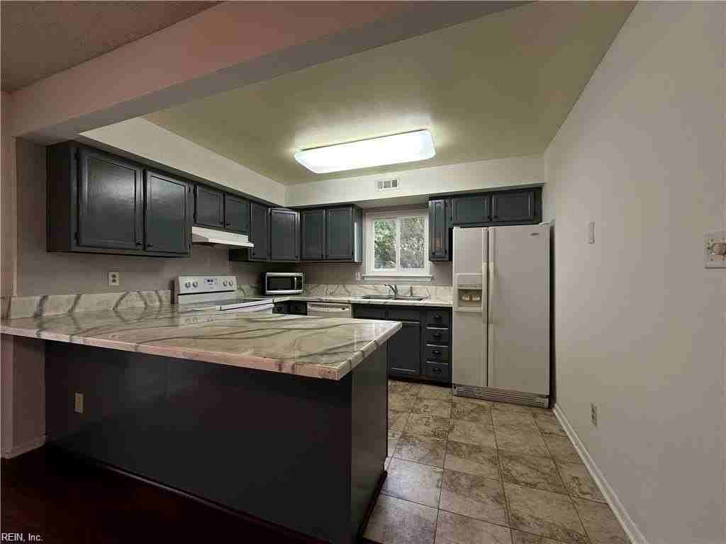 819 Dryden St - Photo 6 of 22