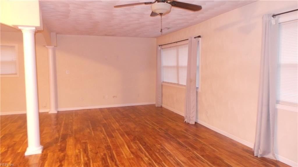 721 Farnham Lane Lane - Photo 4 of 18