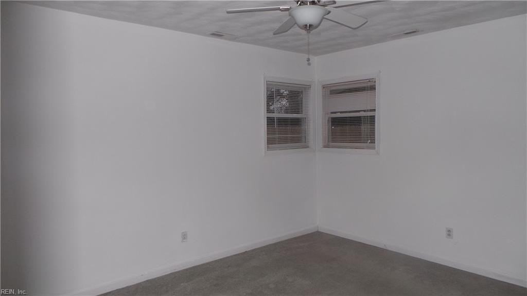 721 Farnham Lane Lane - Photo 7 of 18