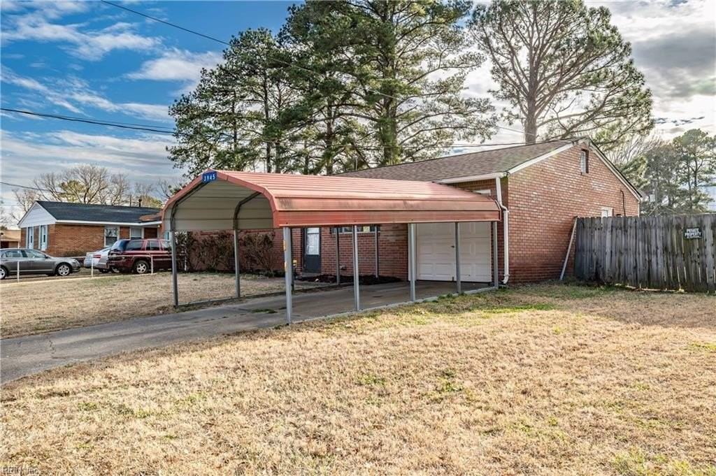 3945 Starboard Rd - Photo 3 of 46