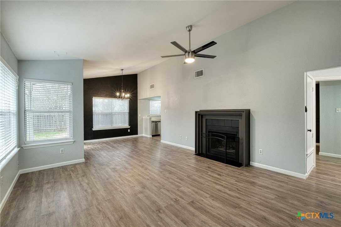 5930 Jacob Gln - Photo 3 of 13