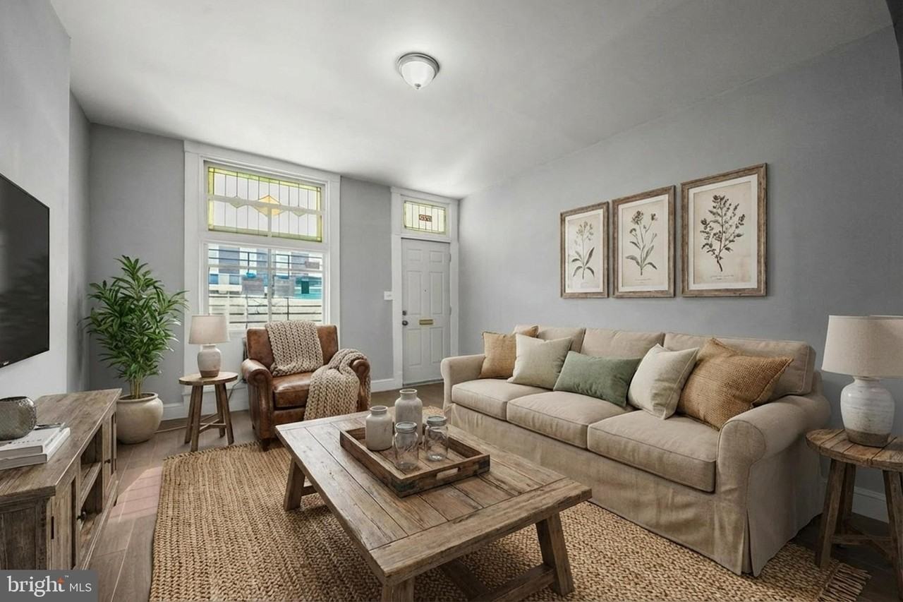 1720 Darley Ave - Photo 2 of 13