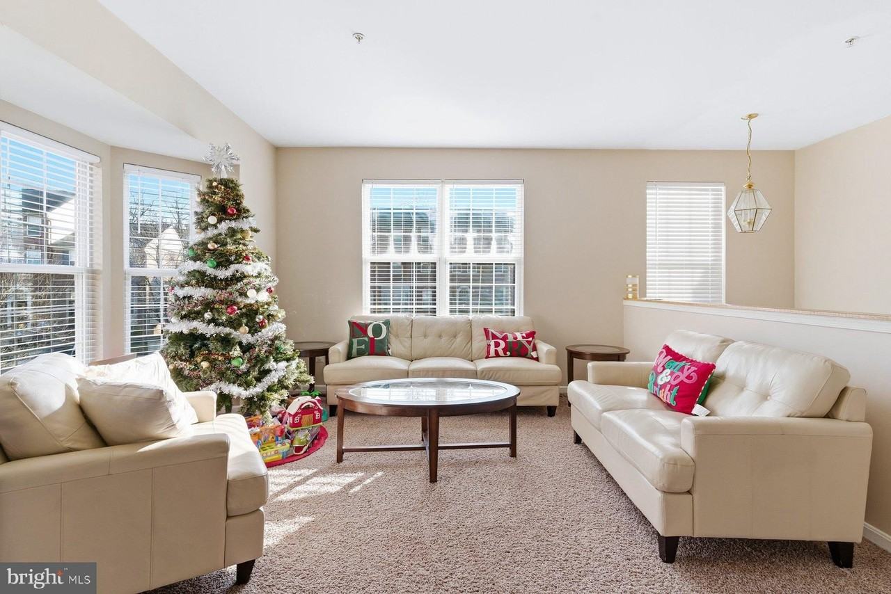 3778 Merseyside Pl - Photo 3 of 29