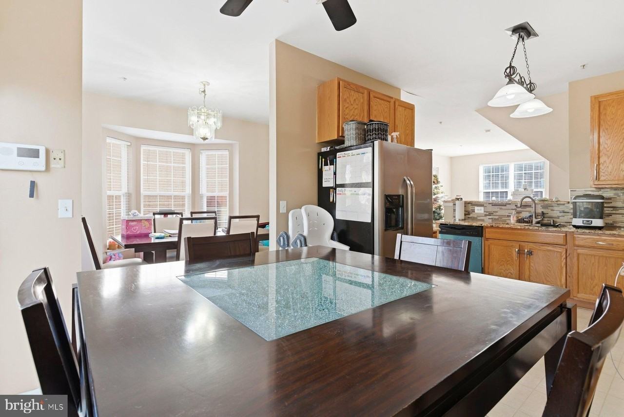 3778 Merseyside Pl - Photo 7 of 29