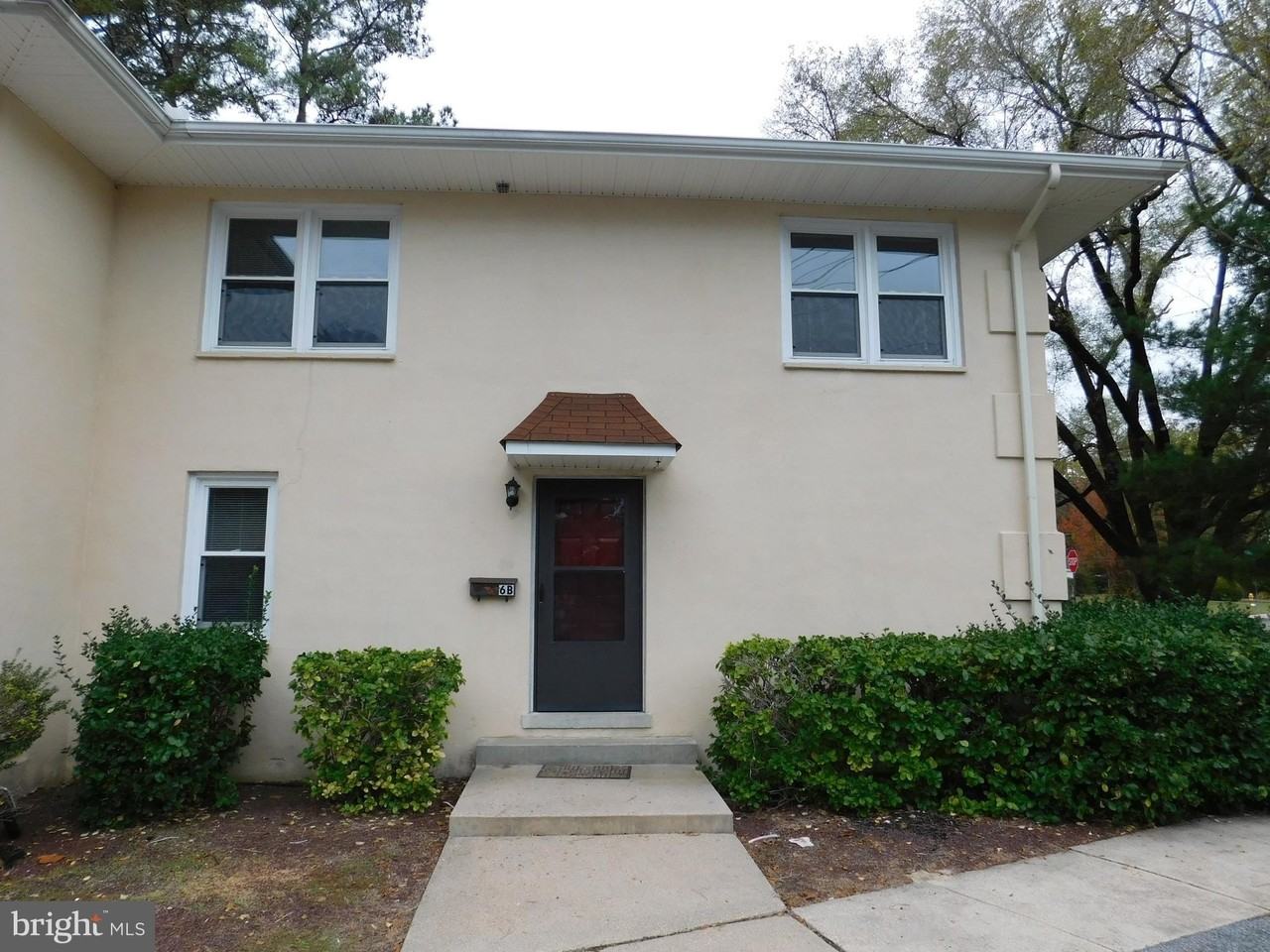 809 Logan St Apt 6b #6B - Photo 2 of 15