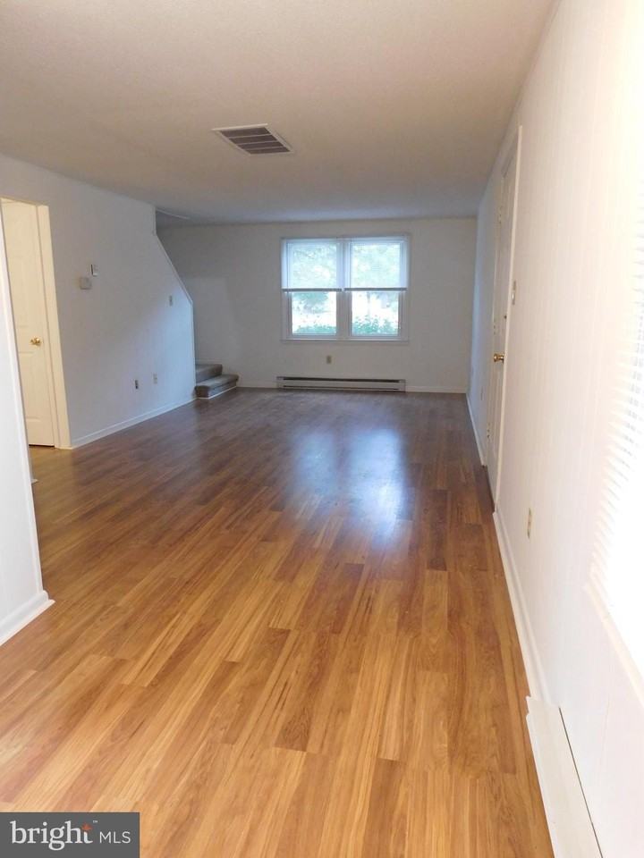 809 Logan St Apt 6b #6B - Photo 7 of 15