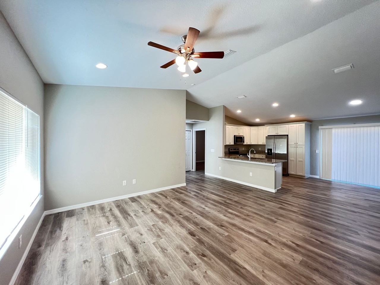 405 Malauka Loop - Photo 4 of 24