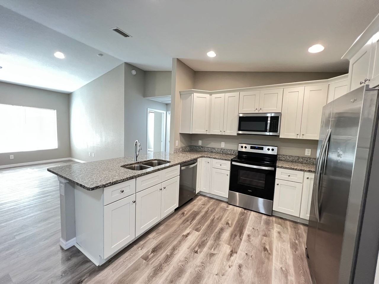 405 Malauka Loop - Photo 5 of 24