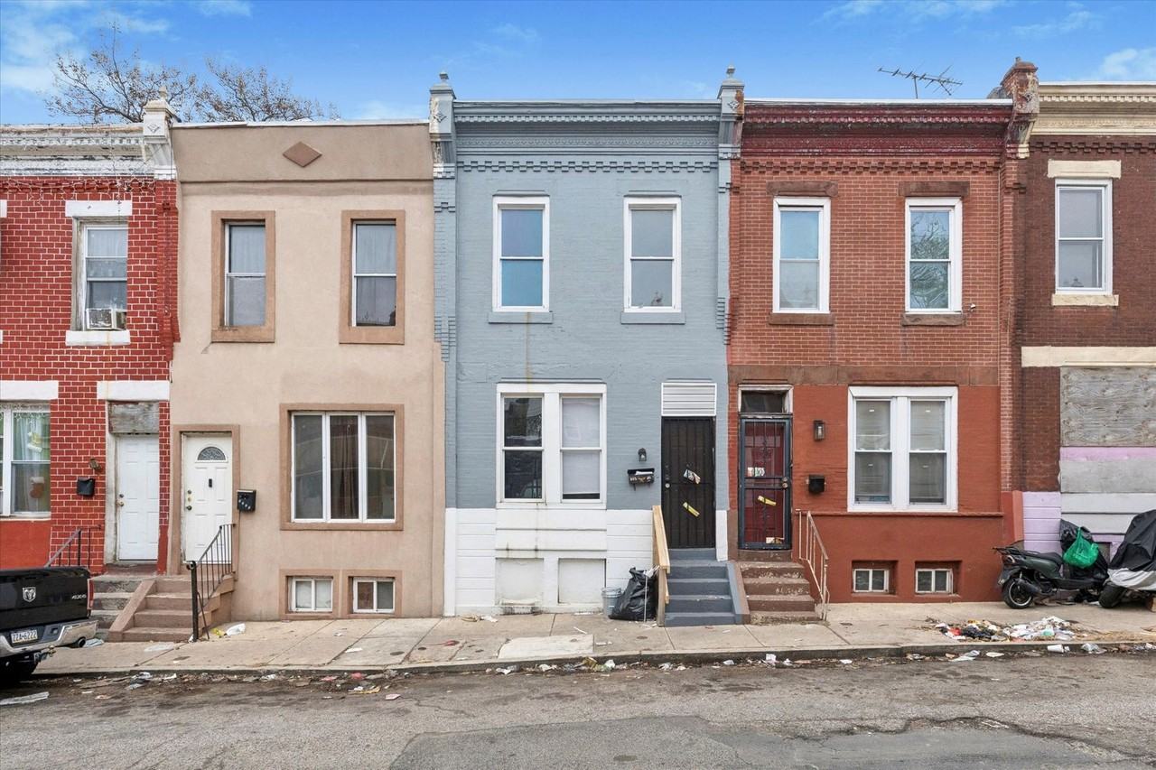 3112 N Sheridan St - Photo 2 of 15