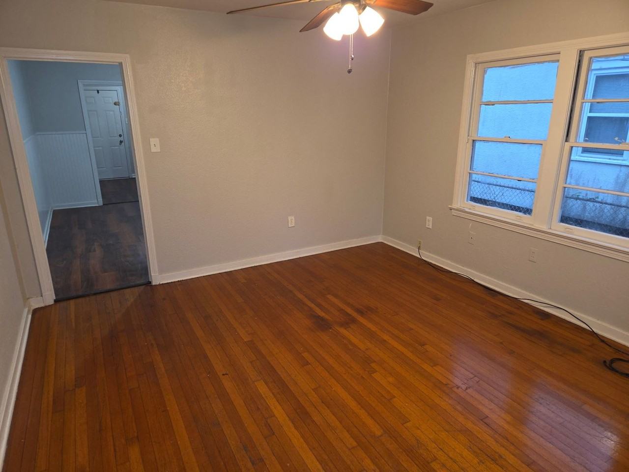 856 W Grant St - Photo 3 of 9