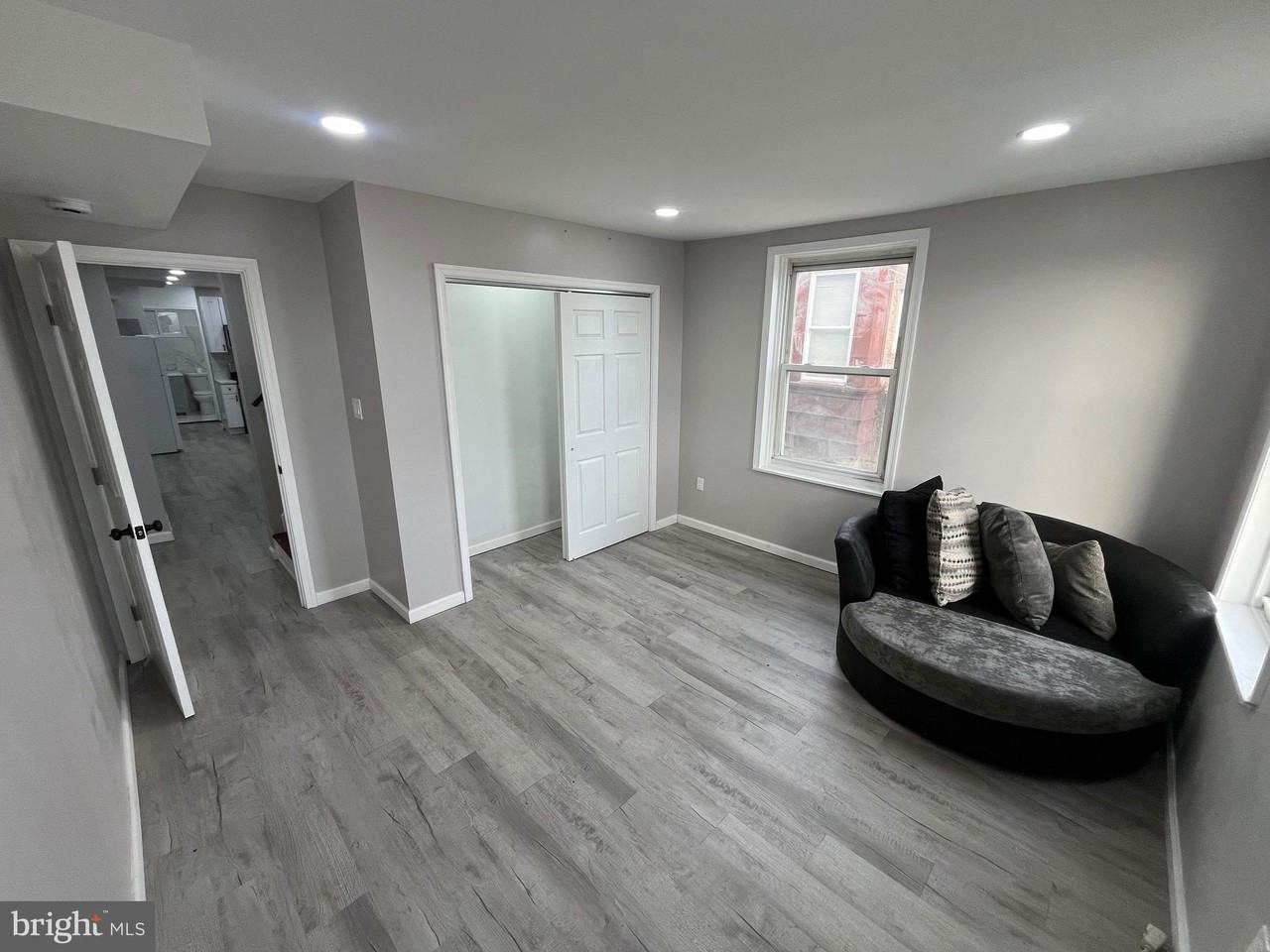 6413 Buist Ave Unit B #B - Photo 7 of 11