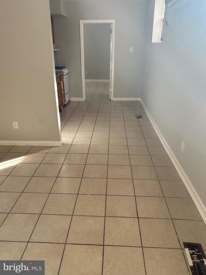 5711 Erdrick St Apt 3 #3 - Photo 6 of 18