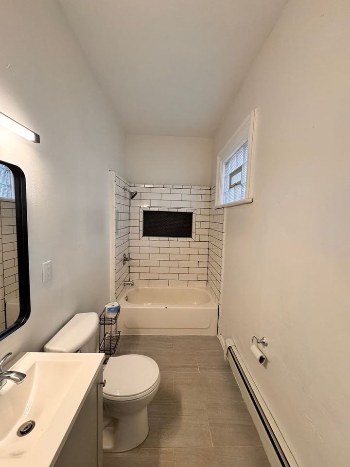 310 Marshall Ave - Photo 2 of 27