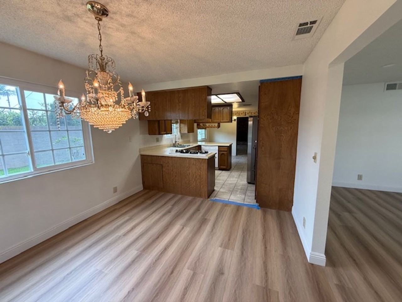 11424 Curry Ln - Photo 6 of 31