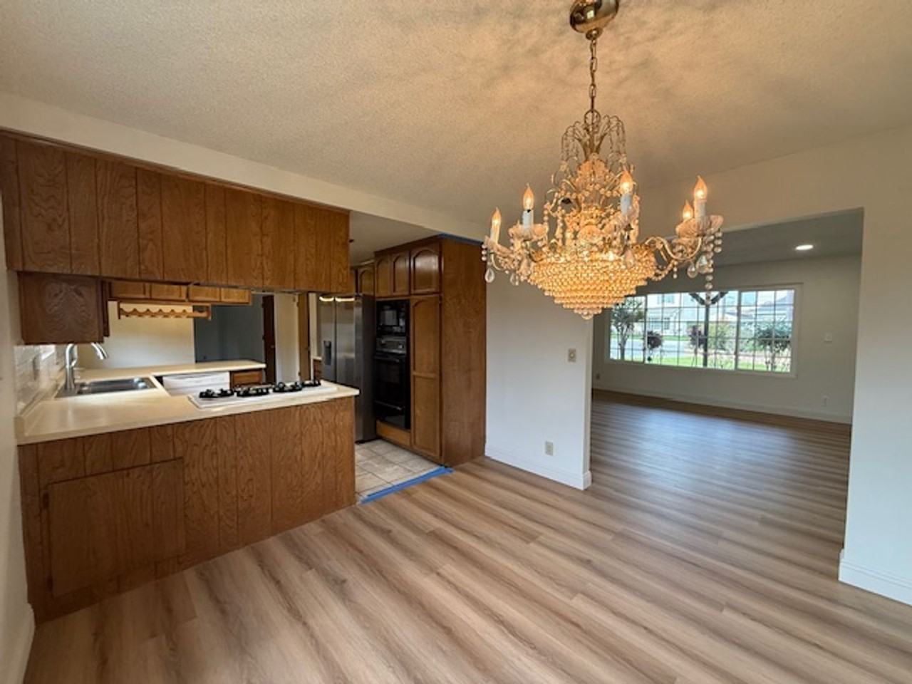 11424 Curry Ln - Photo 7 of 31