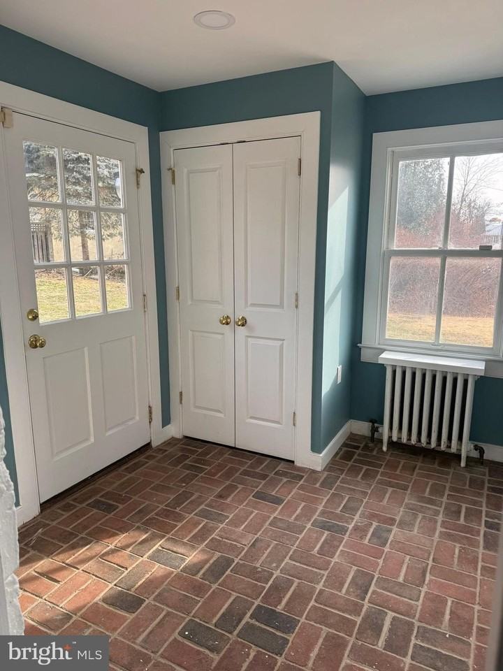 12 Wirt St Nw - Photo 6 of 30