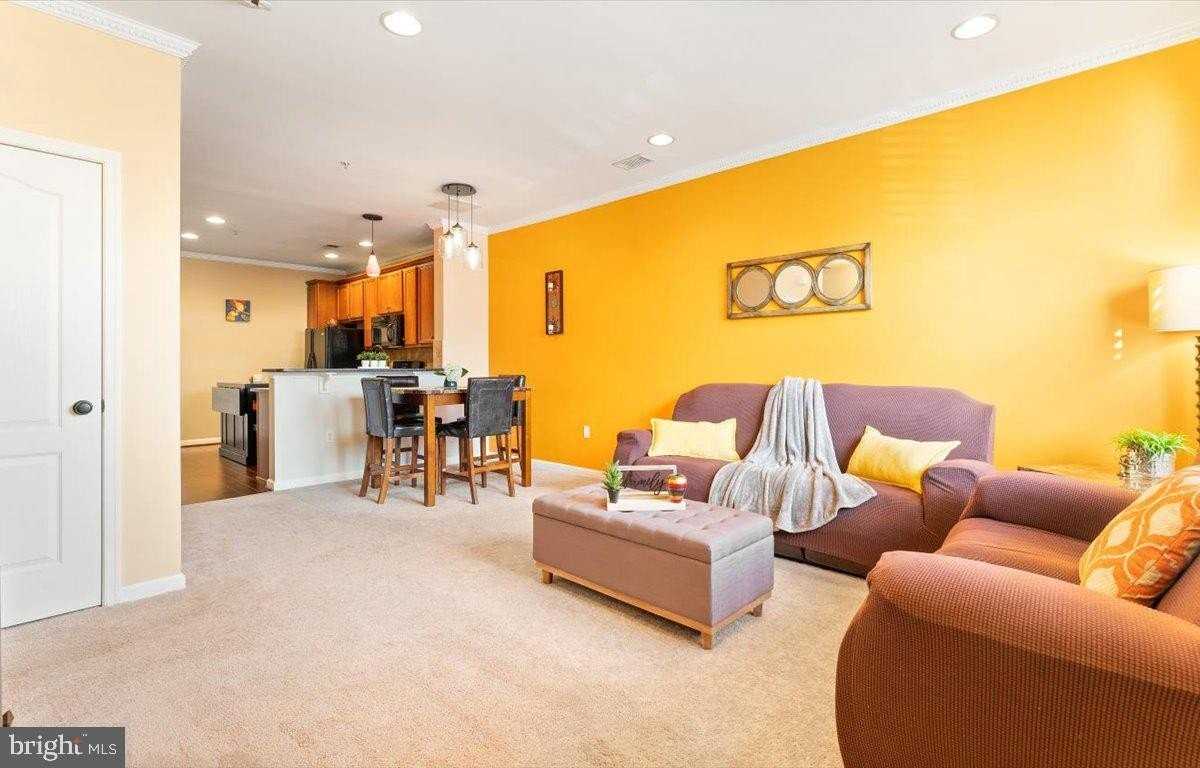 22705 Settlers Trail Ter - Photo 4 of 38