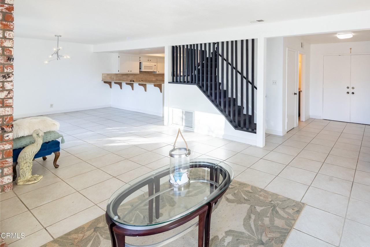 2414 Monaco Dr - Photo 7 of 35