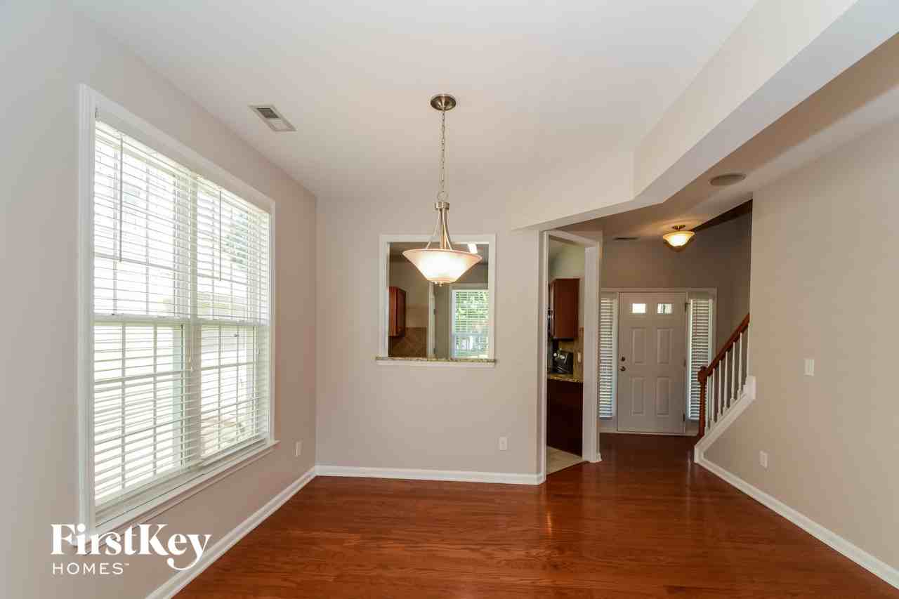 136 Marino Pl - Photo 3 of 15