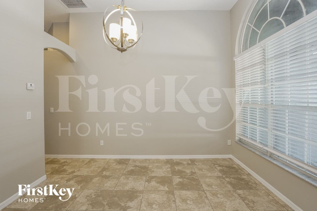 1711 Mohave Ct - Photo 4 of 15