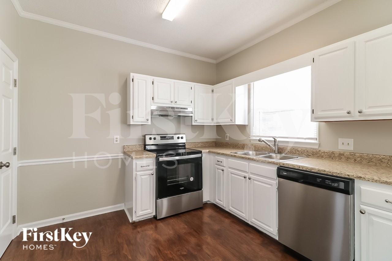 104 Longneedle Ct - Photo 5 of 15