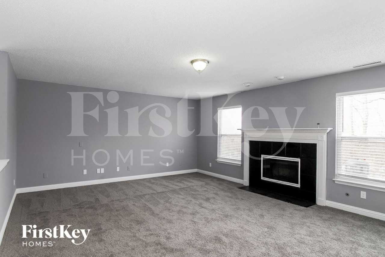 8736 Belle Union Dr - Photo 3 of 15