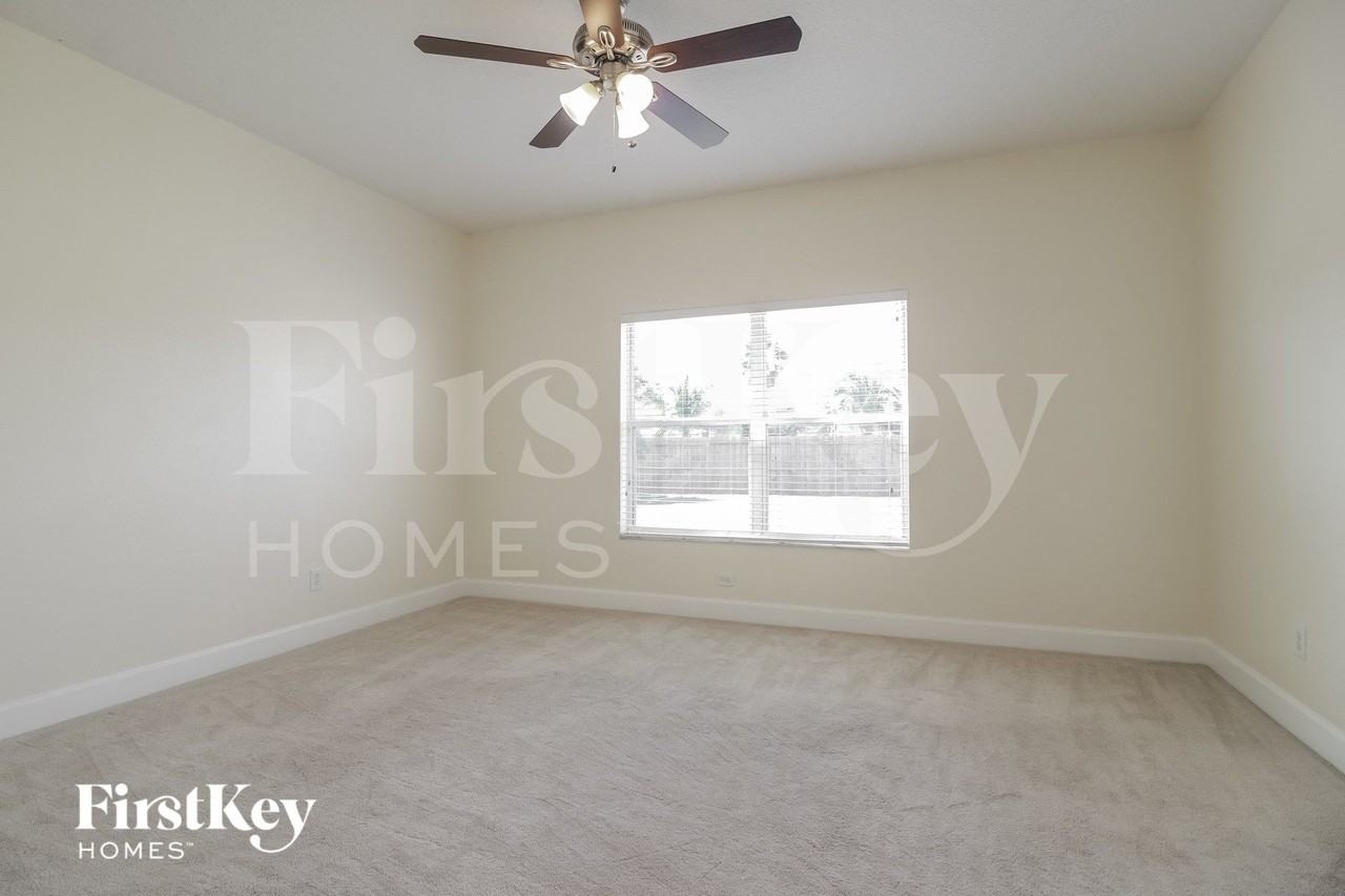 12353 Accipiter Dr - Photo 3 of 15