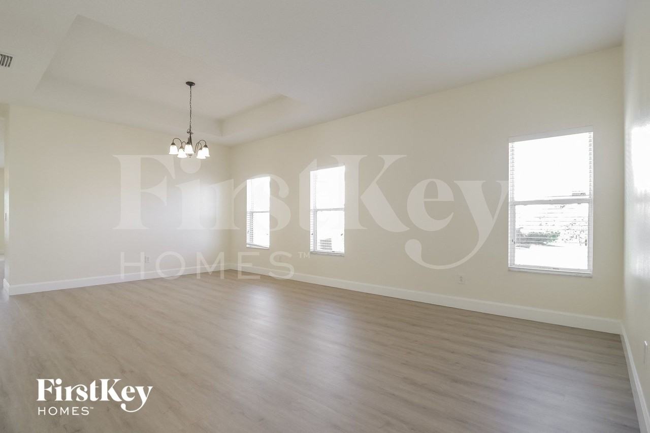 12353 Accipiter Dr - Photo 4 of 15