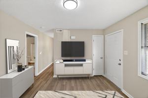 featured image of 101 Bay Meadow Ct #123