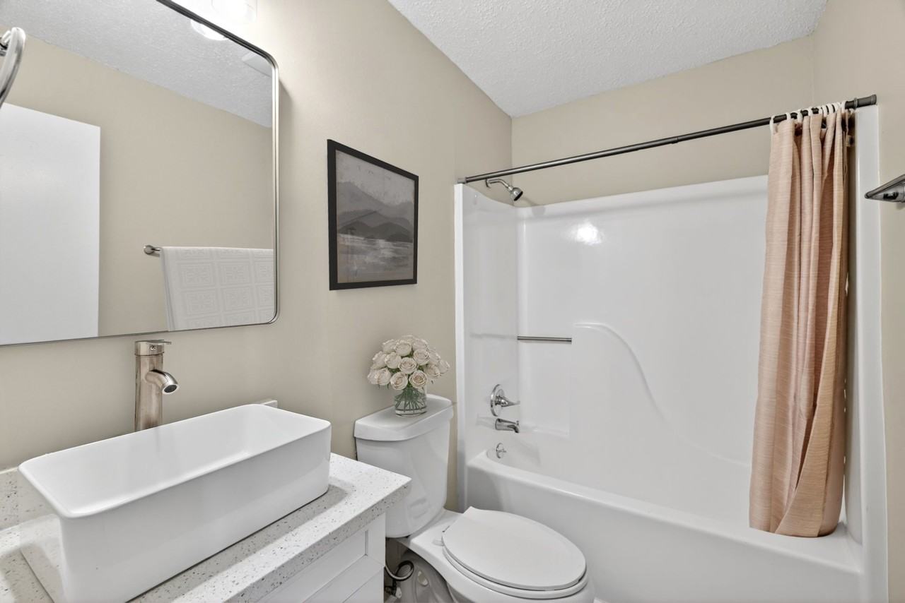 101 Bay Meadow Ct #123 - Photo 6 of 26