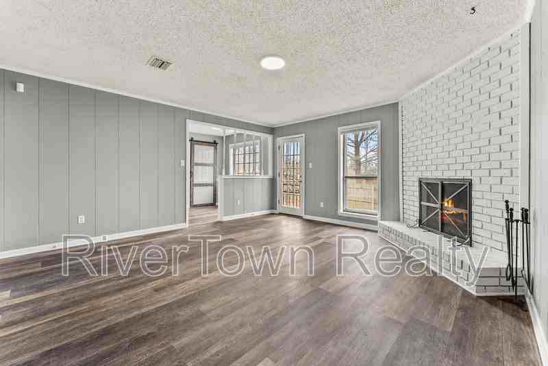 4481 Walden Glen Cv - Photo 5 of 20