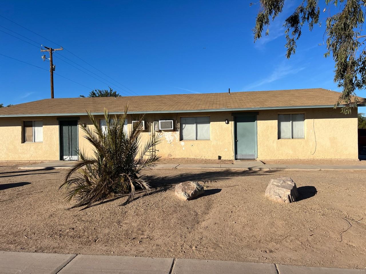 Cuahutemoc Two Bedroom One Bath Units - Photo 3 of 18